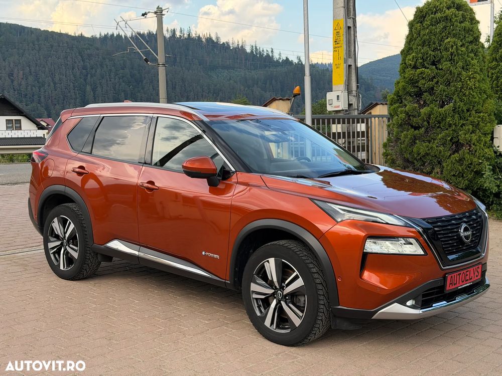 Nissan X-Trail e4ORCE 7 locuri Tekna - 7