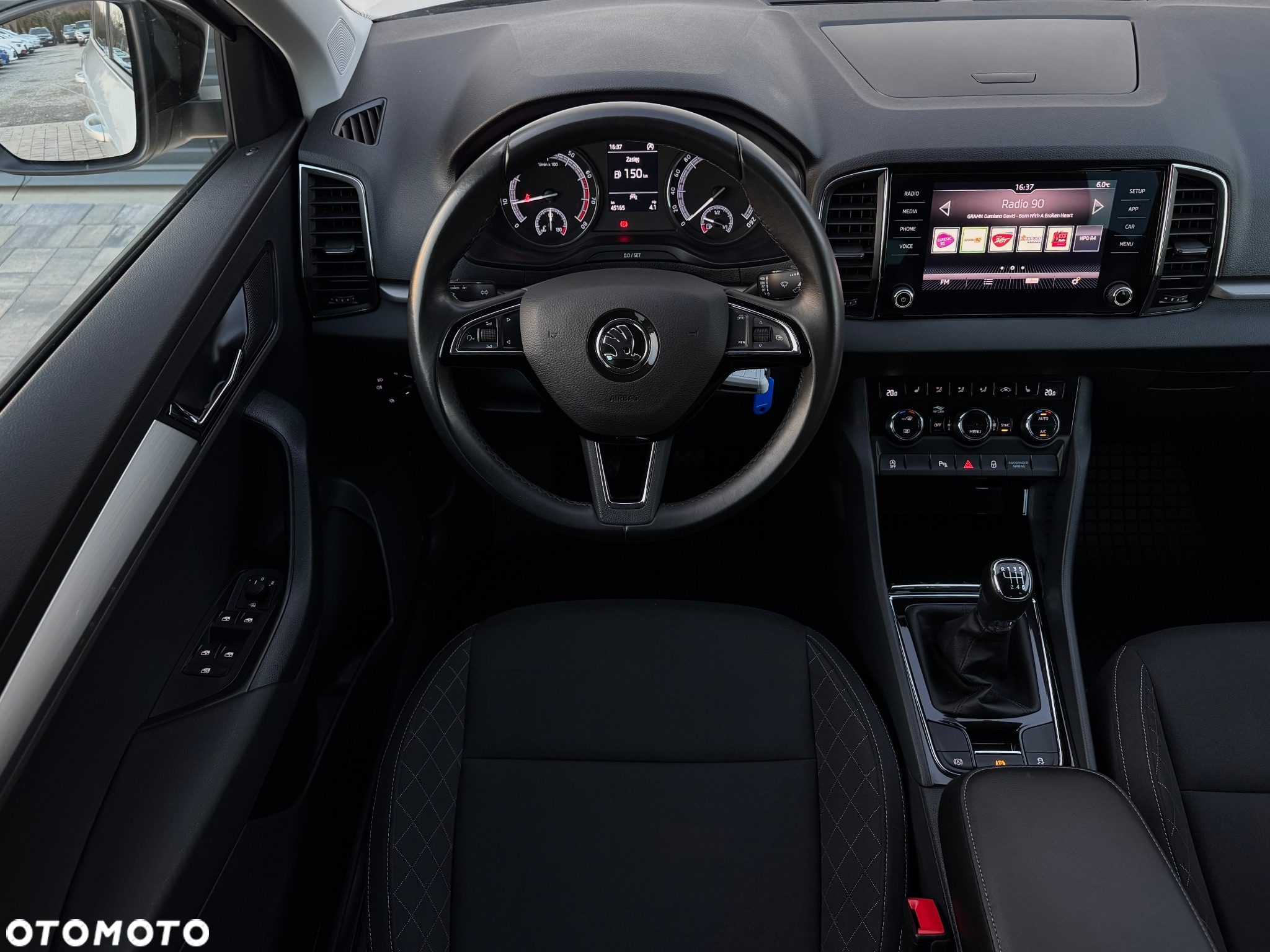 Skoda Karoq 1.5 TSI Sportline - 9