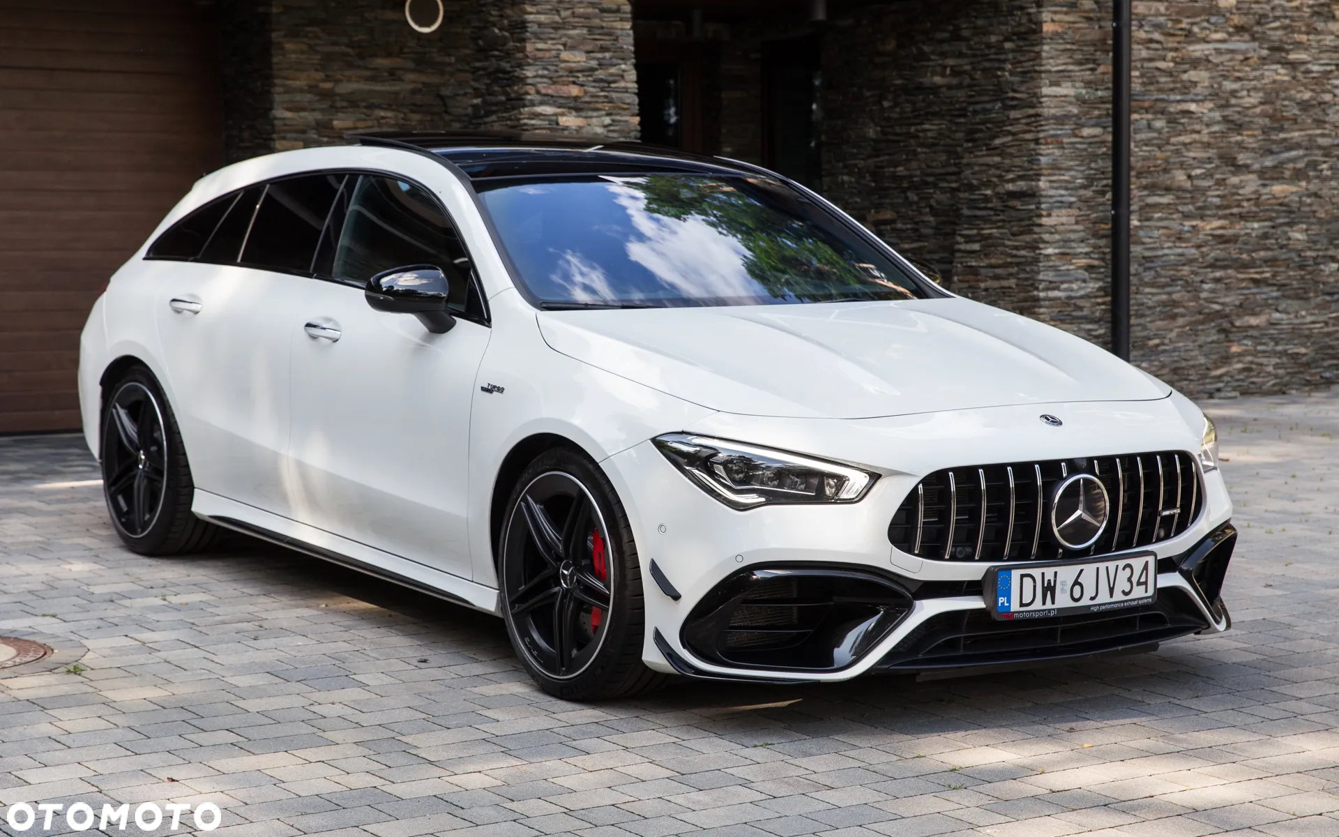 Mercedes-Benz CLA AMG 45 S 4-Matic 8G-DCT - 11
