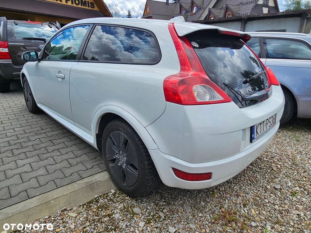 Volvo C30 1.6D DRIVe Momentum - 4