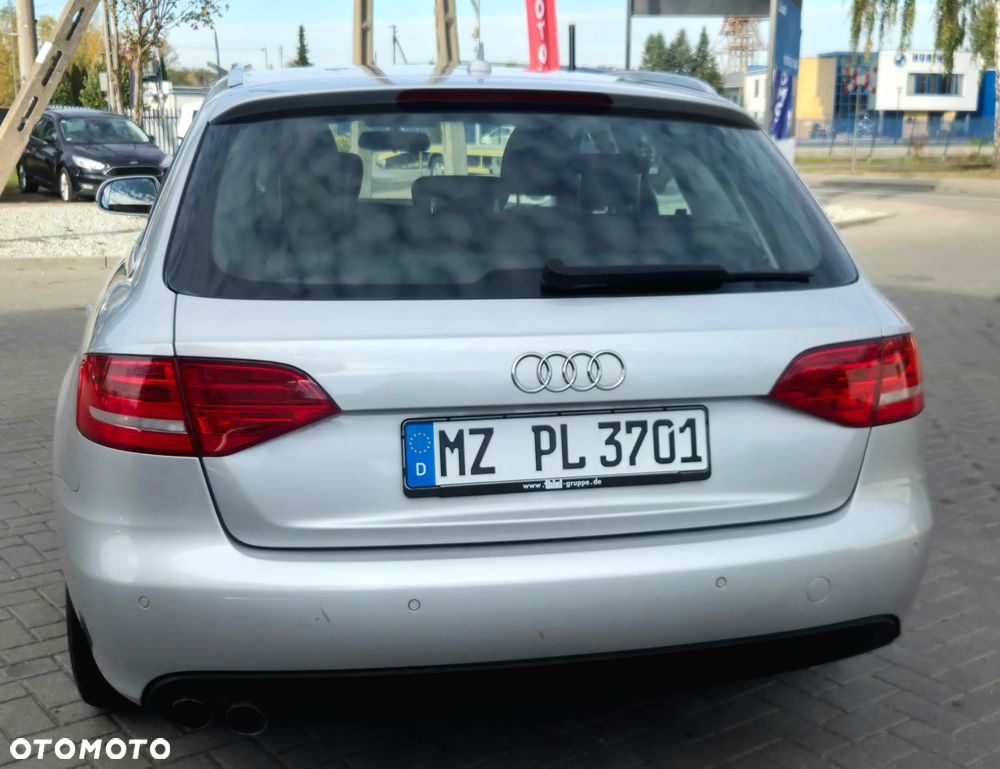 Audi A4 Avant - 14