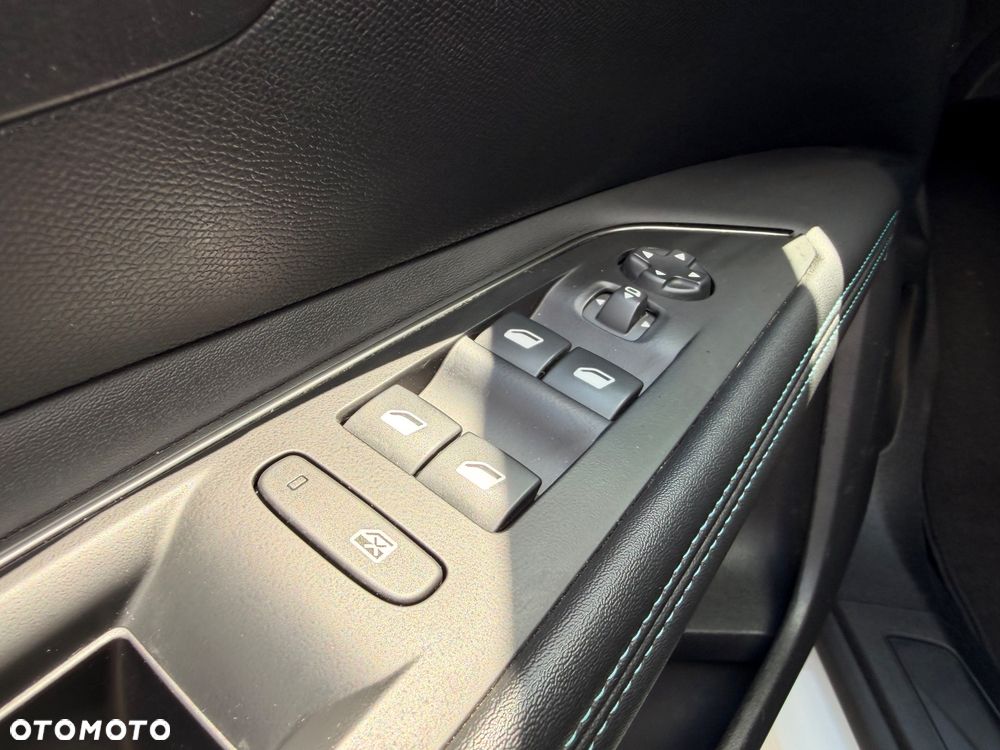 Peugeot 3008 BlueHDi 130 Stop & Start Allure Business-Paket - 14