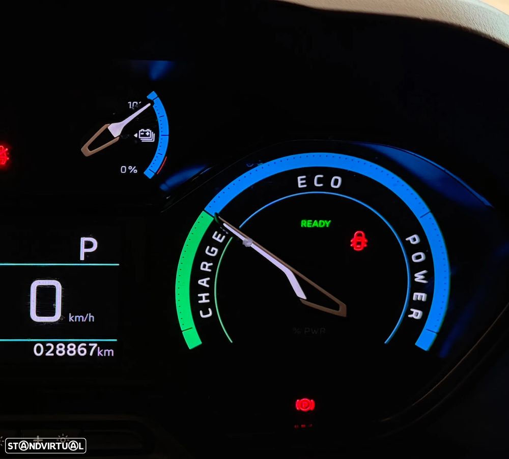 Peugeot e-Partner - 11