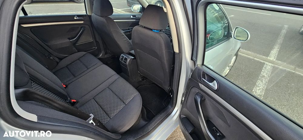 Volkswagen Golf Variant 1.6 Comfortline - 8