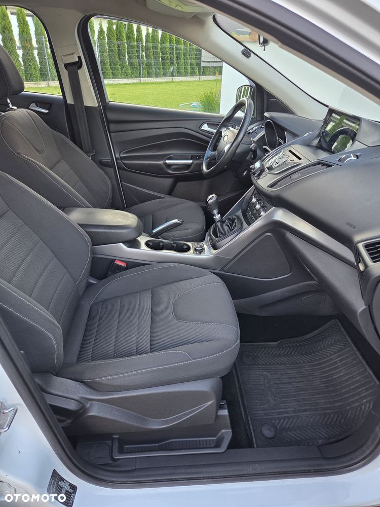 Ford Kuga - 7