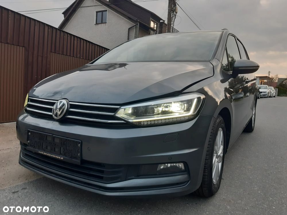 Volkswagen Touran 2.0 TDI SCR (BlueMotion Technology) DSG Highline - 18
