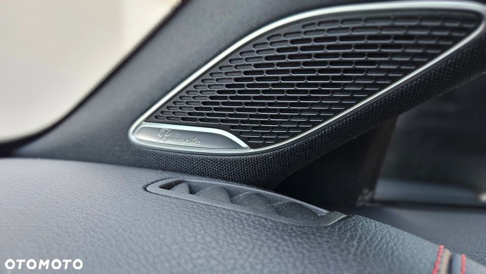 Mercedes-Benz CLA 250 4-Matic AMG Line 7G-DCT - 13