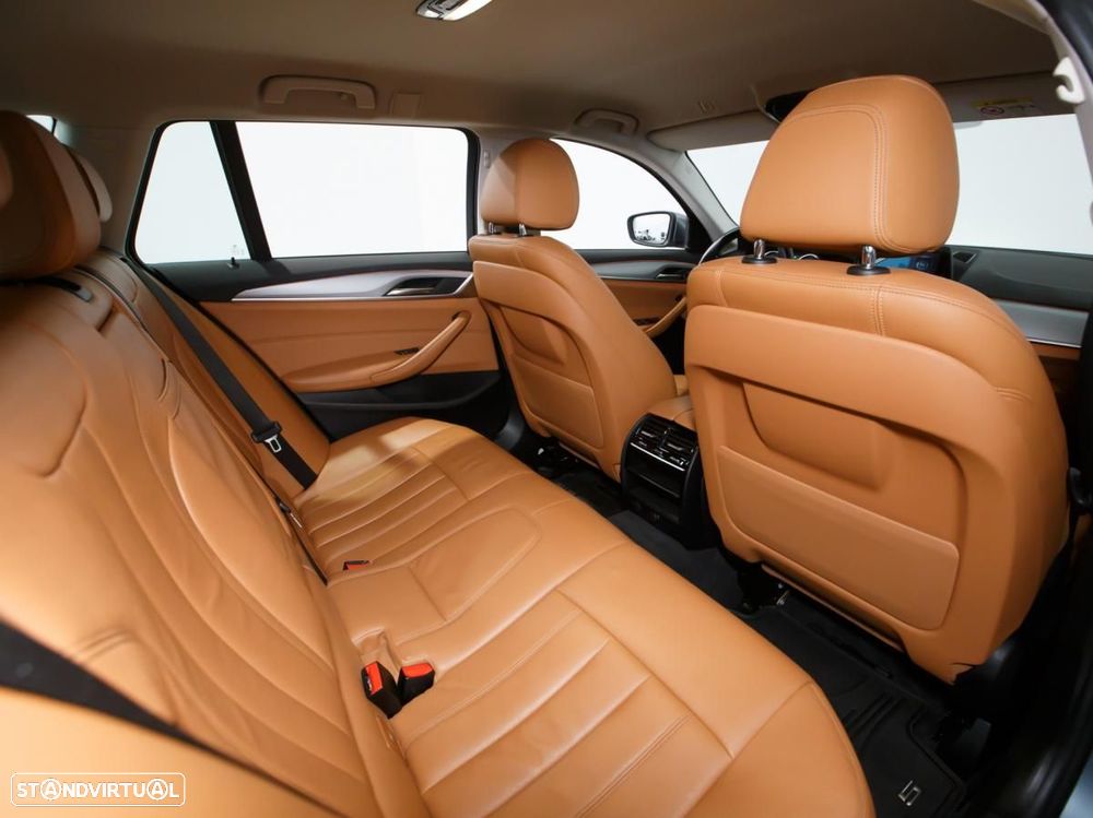 BMW 520 - 12