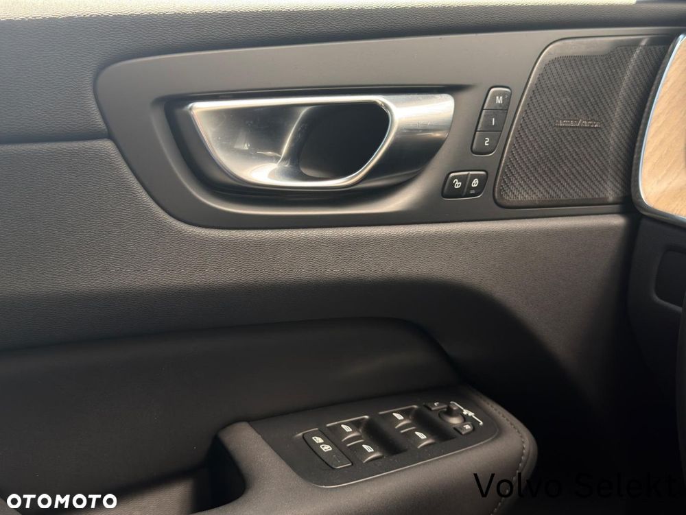 Volvo XC 60 - 34