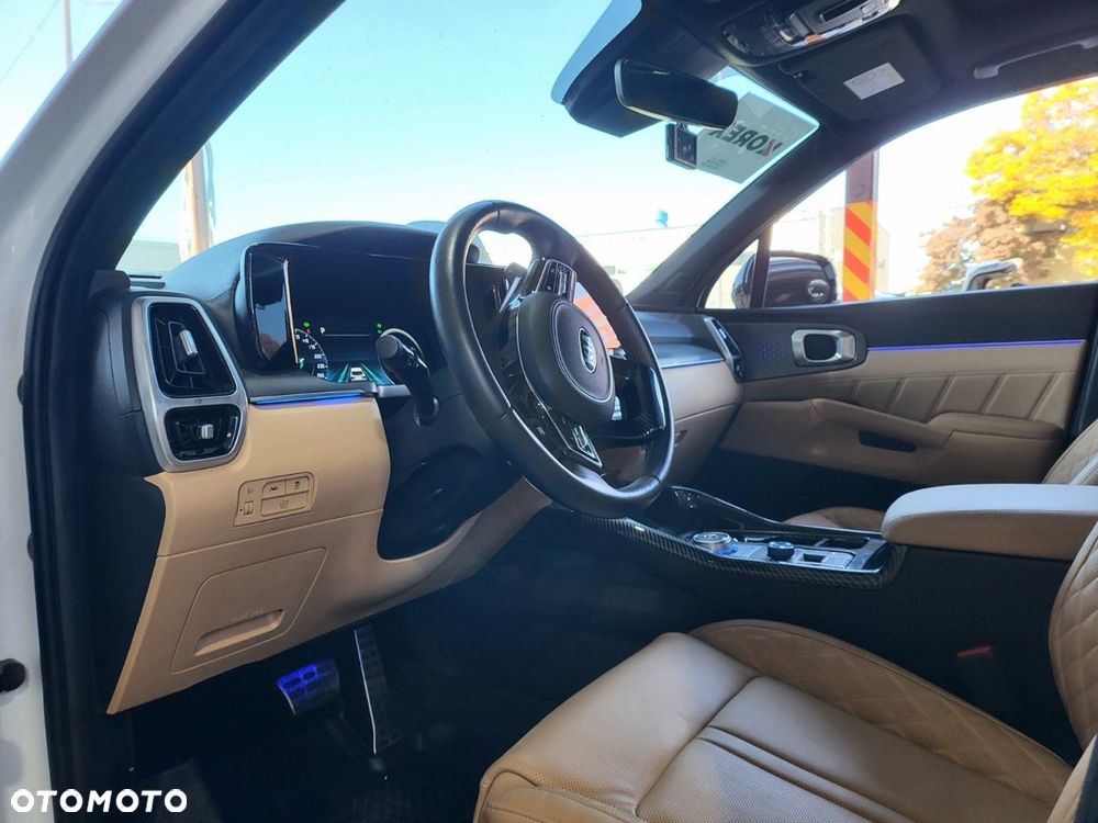 Kia Sorento - 28