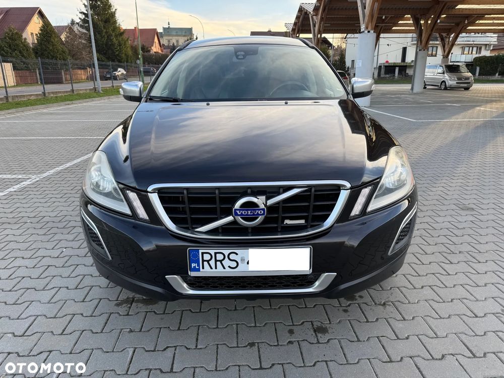 Volvo XC 60 D3 R-Design - 9