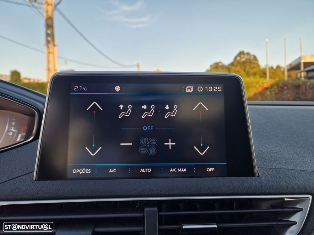 Peugeot 3008 1.2 PureTech Allure Grip Control - 31
