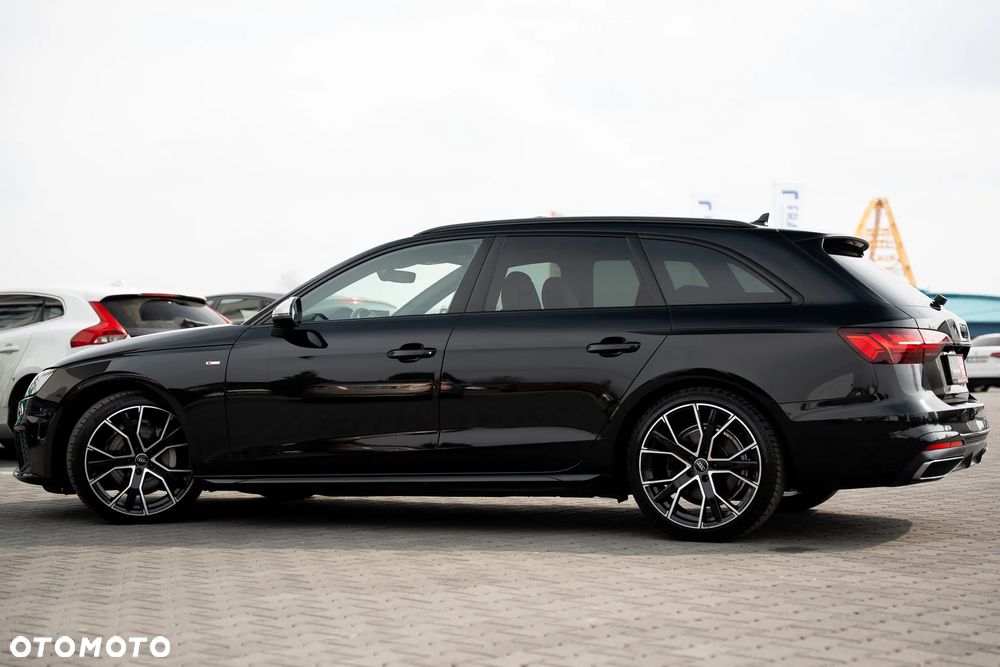 Audi A4 Avant 40 TFSI S tronic S line - 13