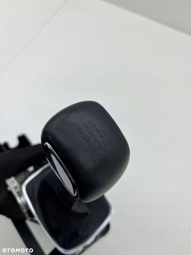 VOLVO XC40 GAŁKA LEWAREK ZMIANY BIEGÓW 31492677 - 7