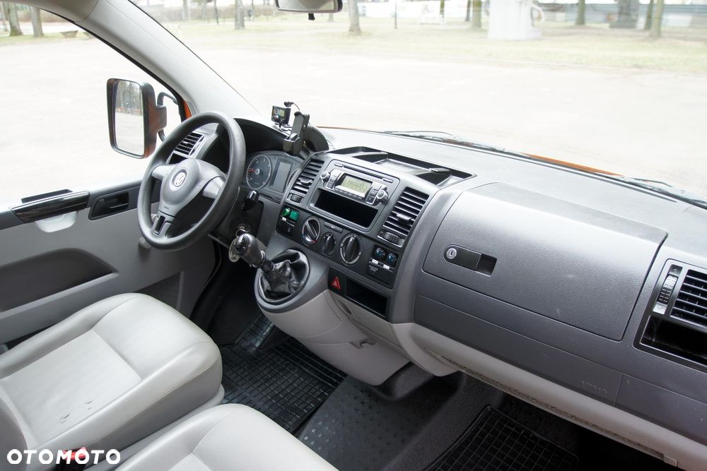 Volkswagen Transporter T5 Doka Lift - 29