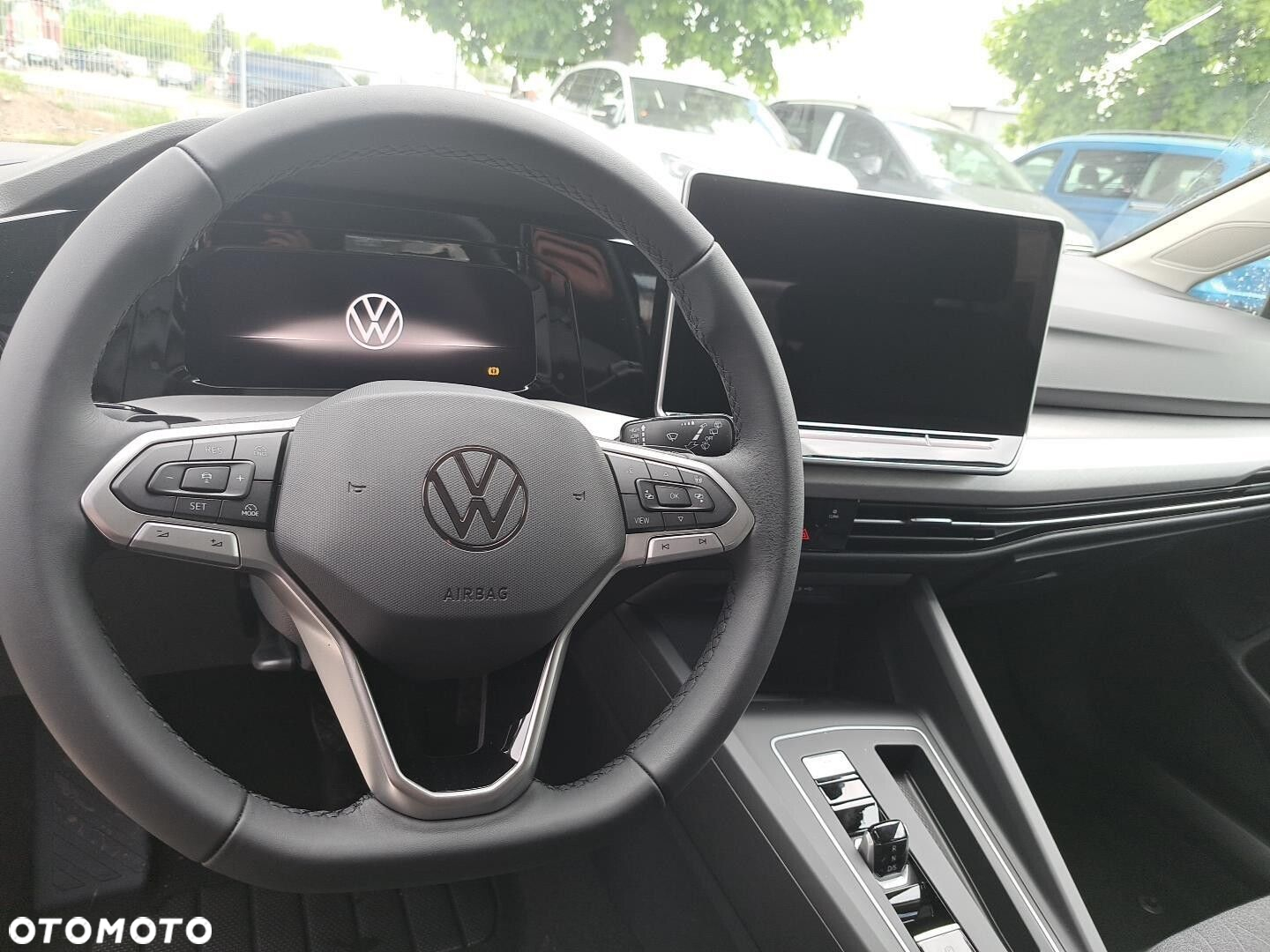 Volkswagen Golf - 13