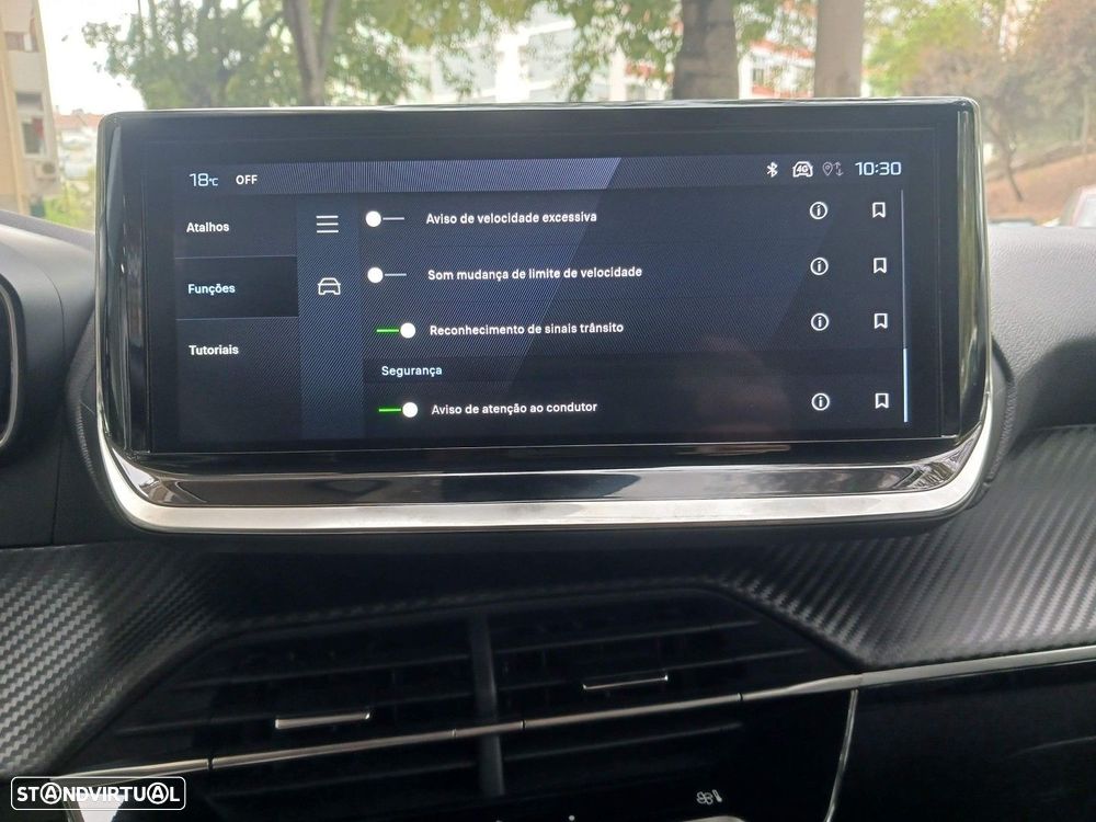 Peugeot 208 1.2 Hybrid Allure e-DCS6 - 20