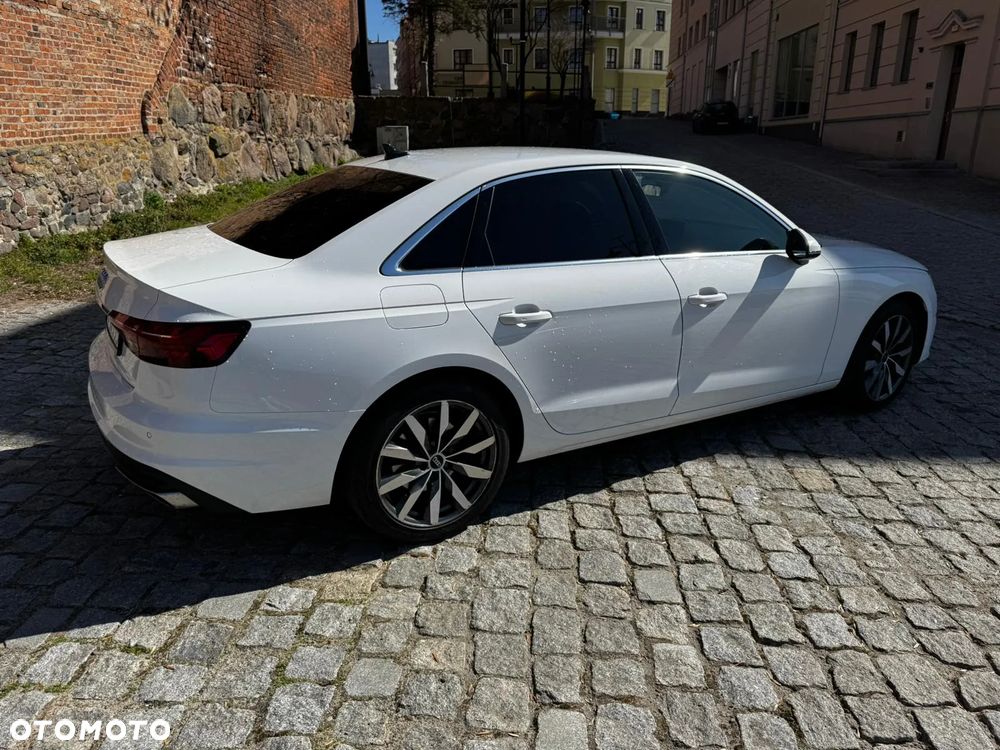 Audi A4 Limousine - 6