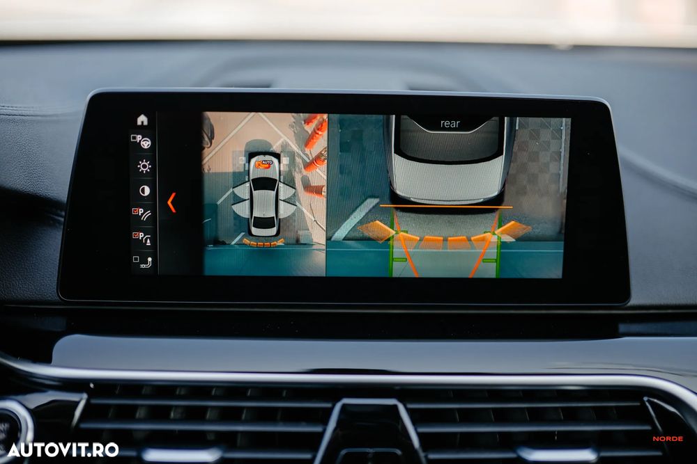 BMW Seria 5 540i xDrive Aut. Luxury Line - 36