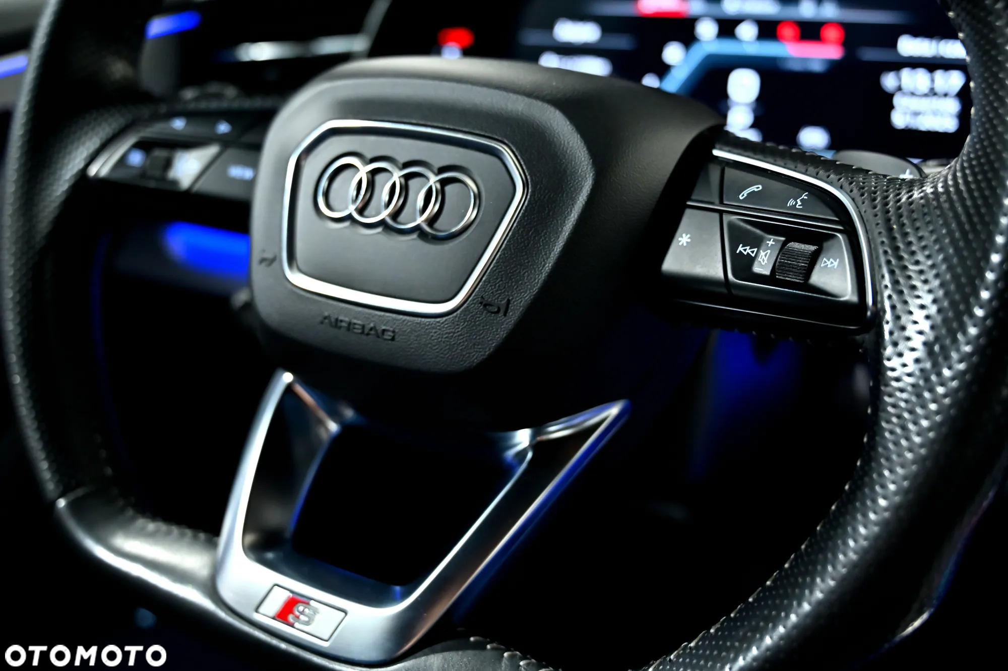 Audi SQ8 - 27