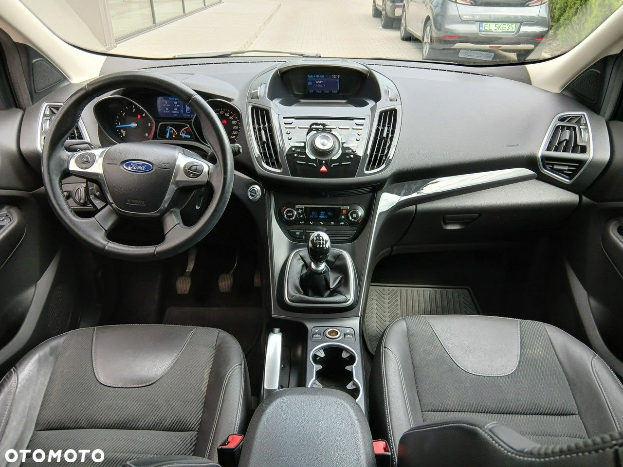 Ford Kuga - 17