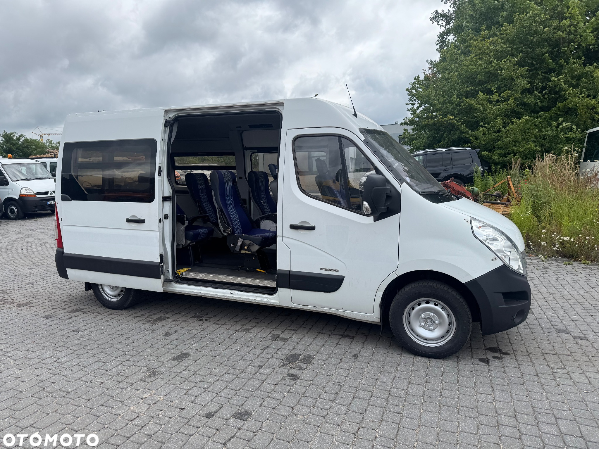 Renault Master 2011 r. 7osób Brygadówka KLIMATYZACJA L2H2 - 6
