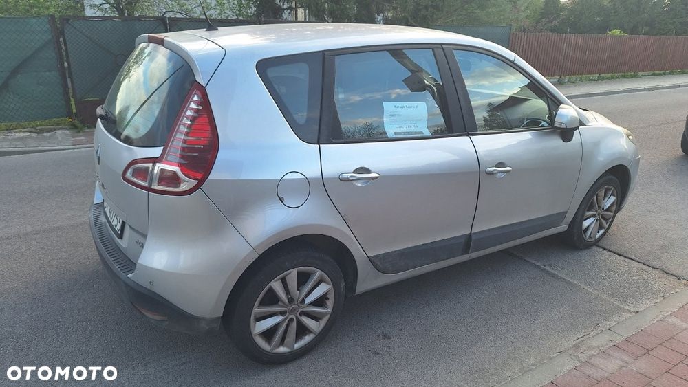 Renault Scenic 1.5 dCi Emotion - 3