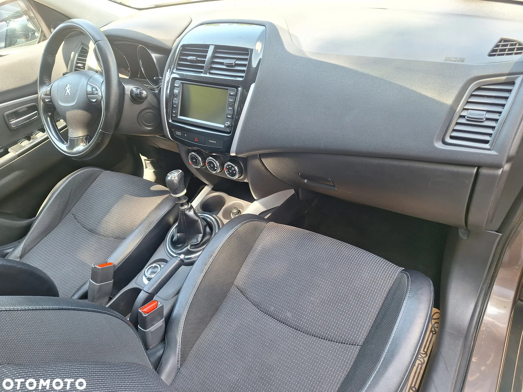 Peugeot 4008 HDI FAP 150 Stop & Start Allure - 32