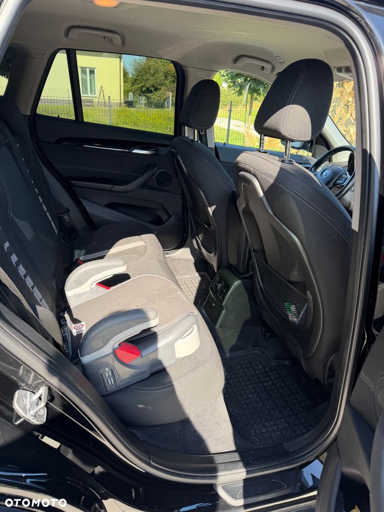 BMW X1 sDrive18i GPF Advantage - 8