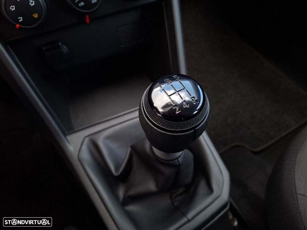 Dacia Sandero 1.0 SCe Essential - 18