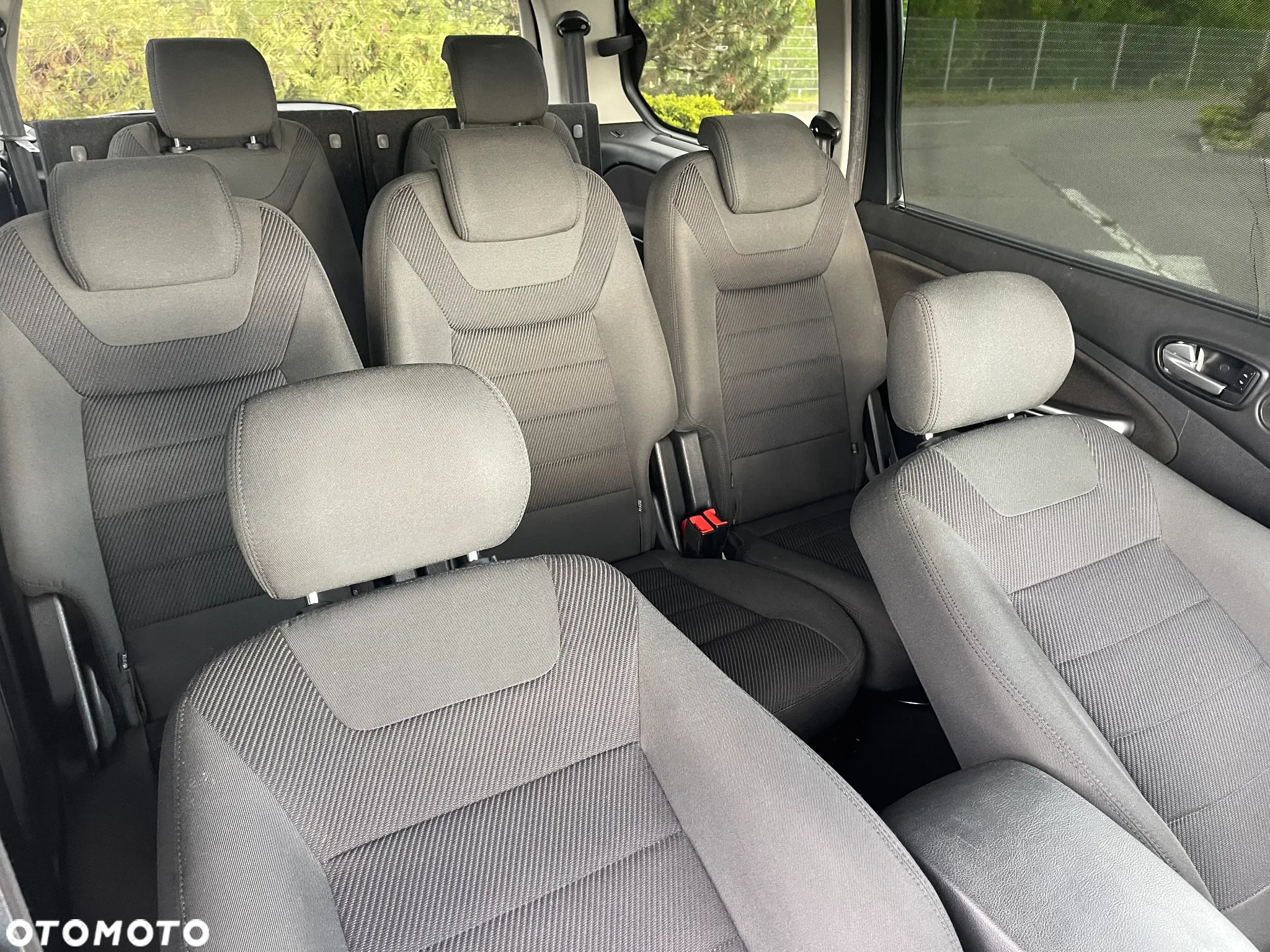 Ford Galaxy 2.0 TDCi Ghia - 7
