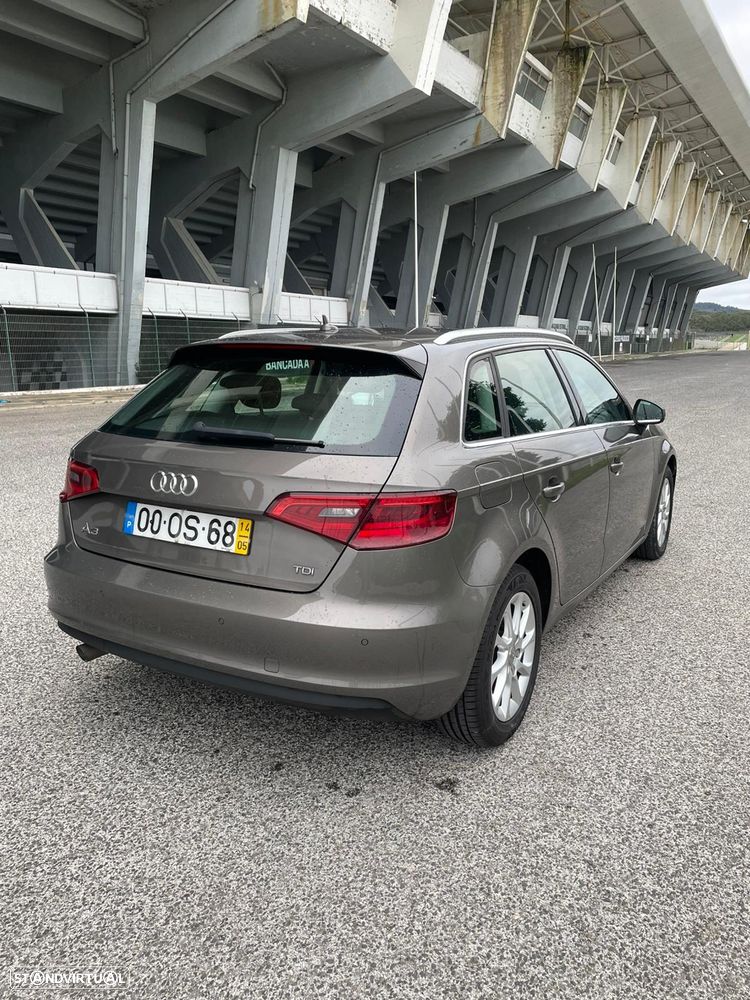 Audi A3 Sportback 1.6 TDI Advance - 3