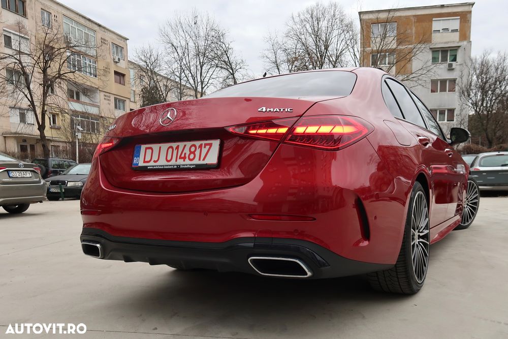 Mercedes-Benz C 300 4MATIC 9G-TRONIC AMG Line - 5