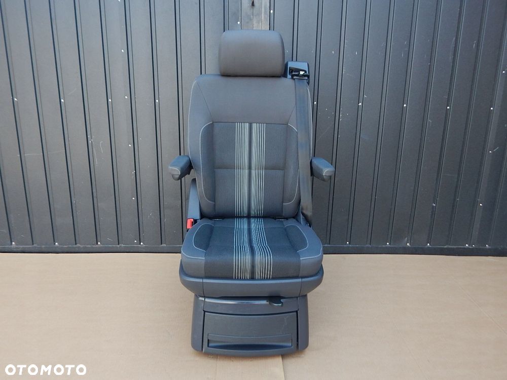 vw t5 lift t6.1 multivan california fotel obrotowy tył podłokietnik match - 1
