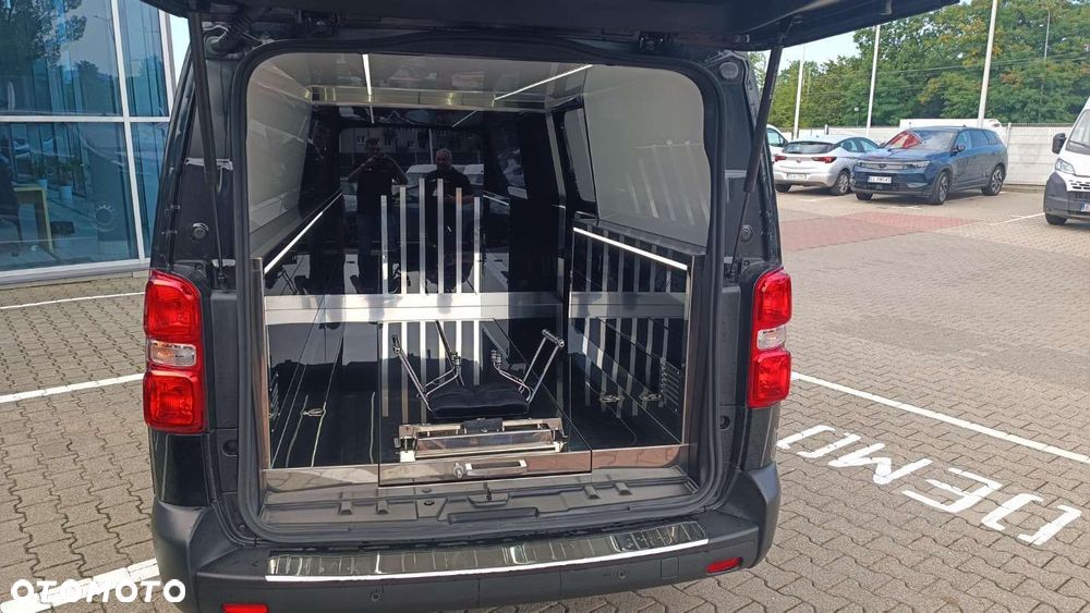 Opel VIVARO - 8