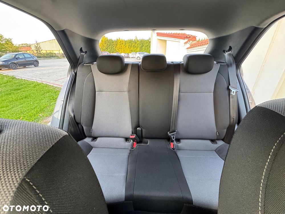 Hyundai i20 - 19