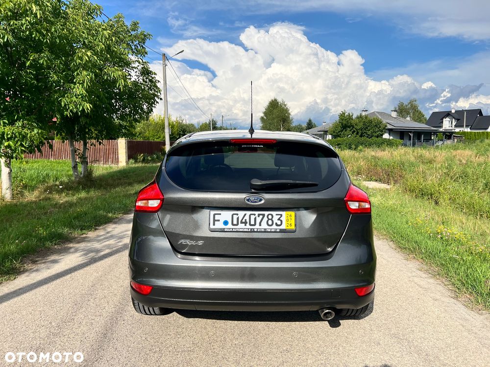 Ford Focus 2.0 TDCi Titanium ASS - 8