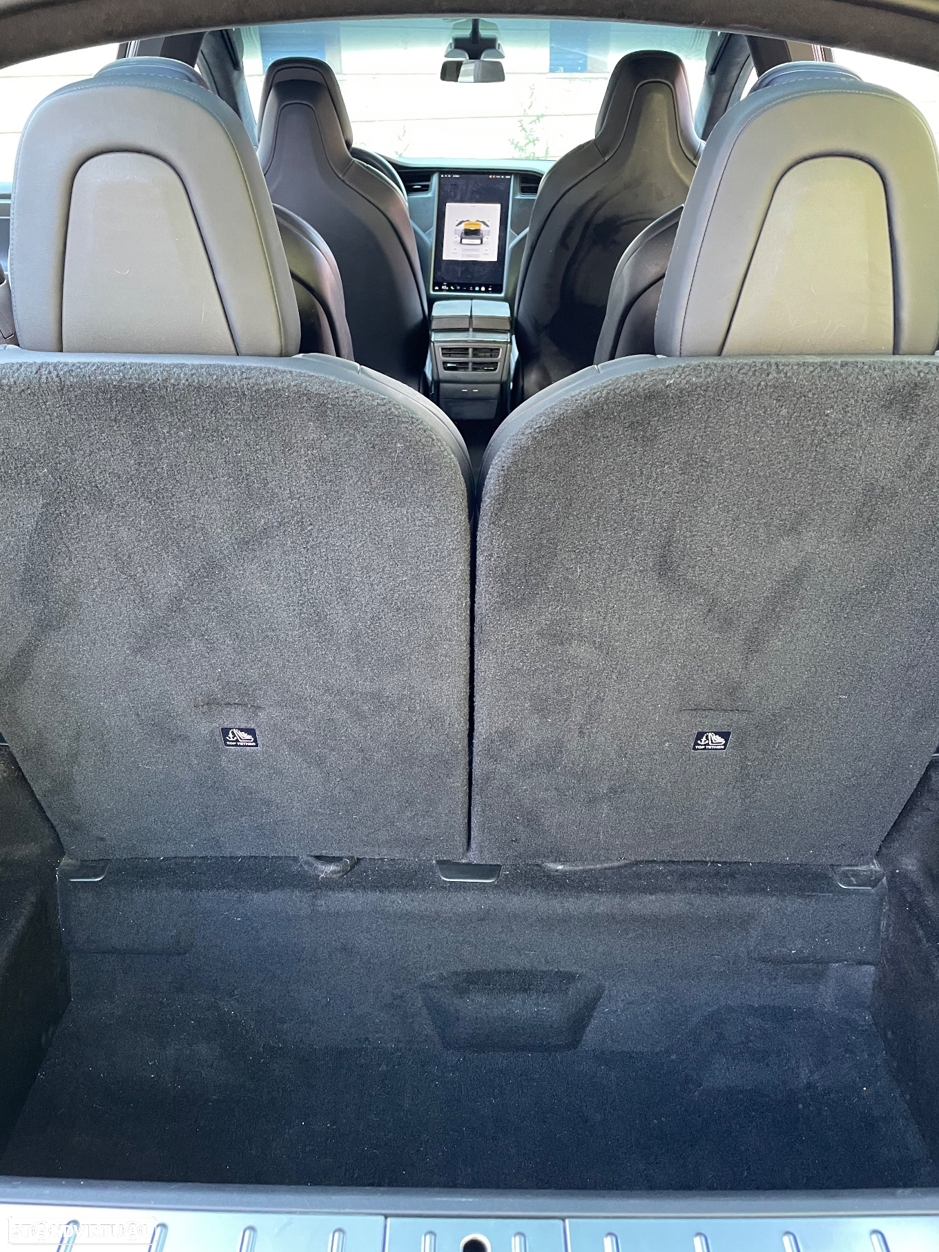 Tesla Model X 100D - 34