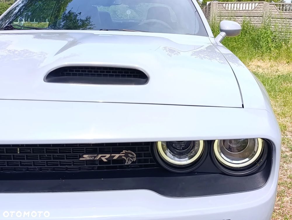 Dodge Challenger 6.2 Hellcat Widebody - 15