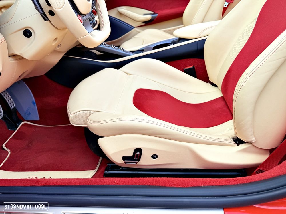 Ferrari Portofino 3.9 Twin-Turbo V8 - 25