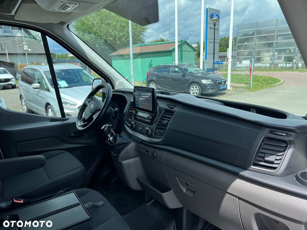 Ford Transit - 40