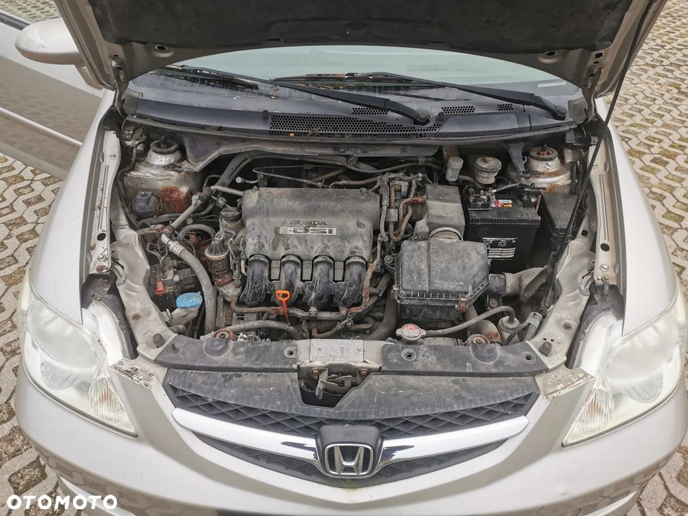 Honda City 1.4 Comfort - 14