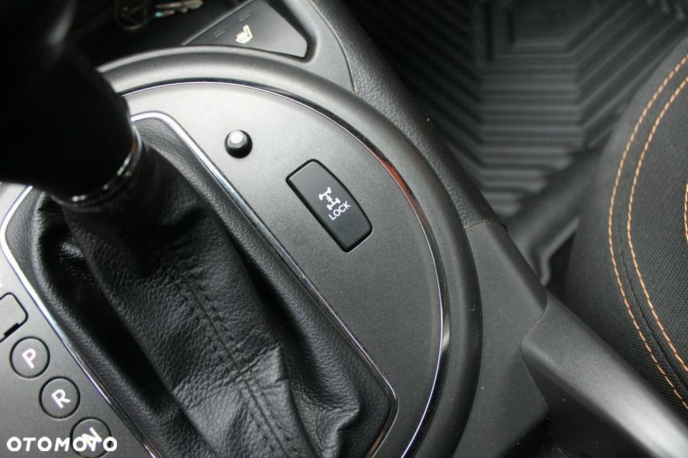 Kia Sportage - 16