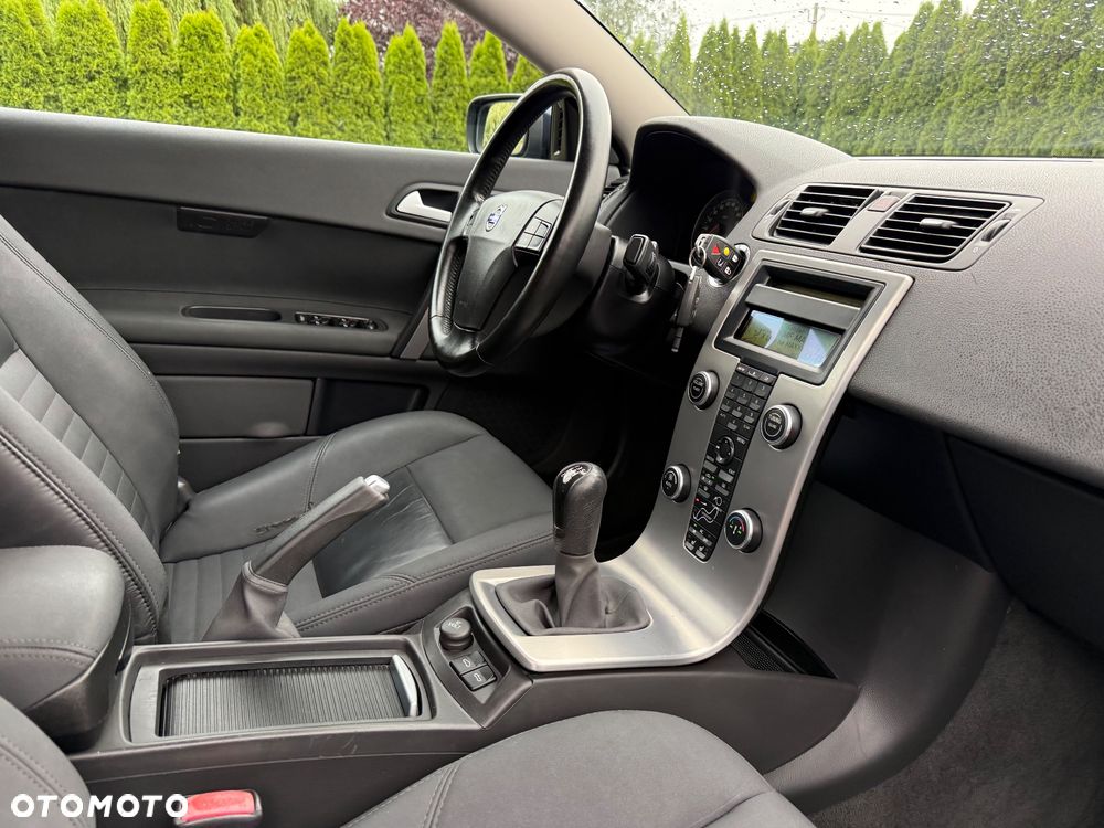Volvo C70 2.4 Momentum - 38