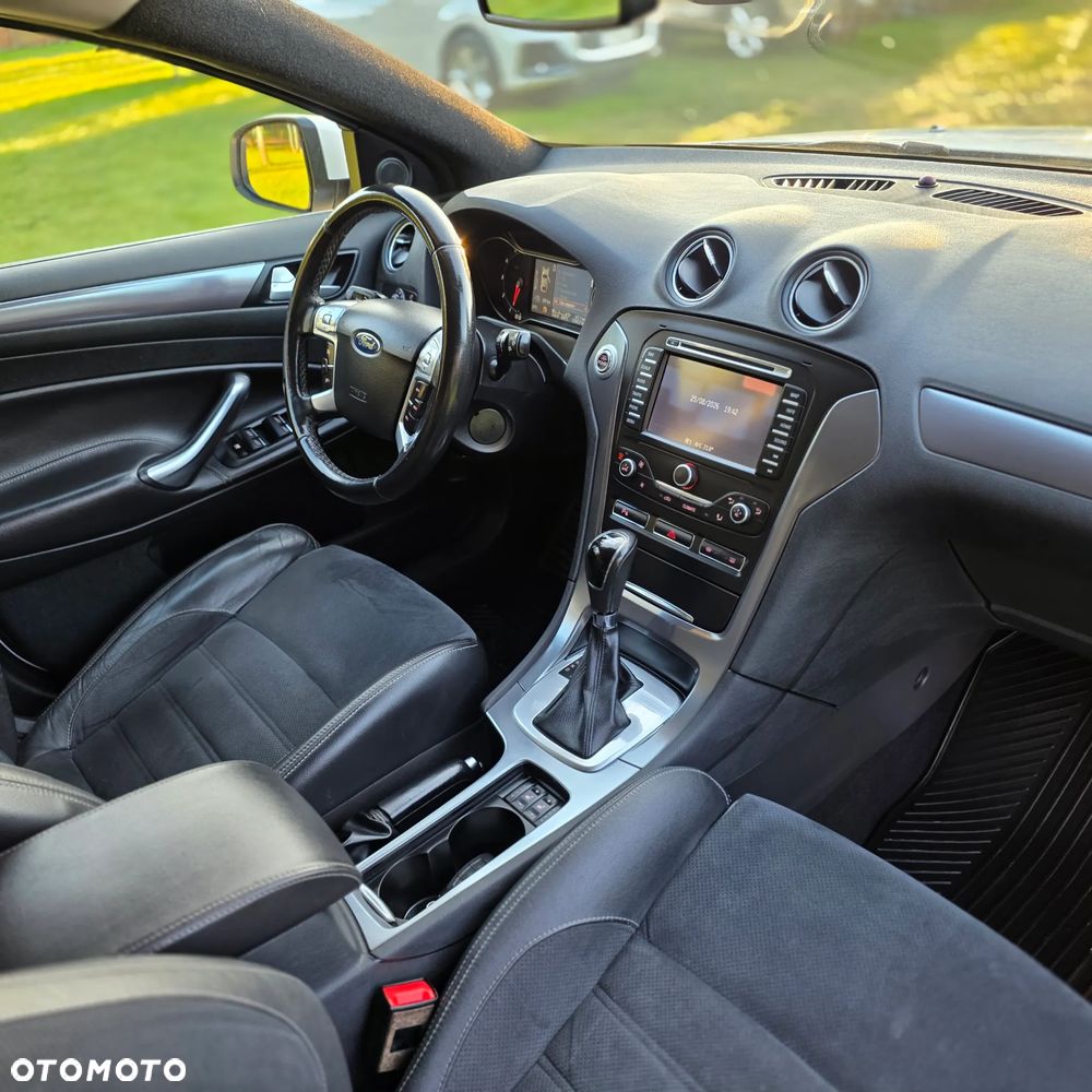 Ford Mondeo 2.0 TDCi ECOnetic Business Edition - 20
