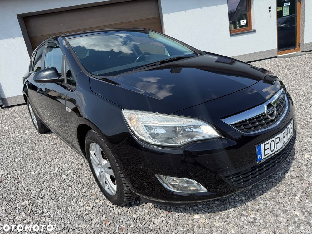 Opel Astra 1.4 T Cosmo - 18