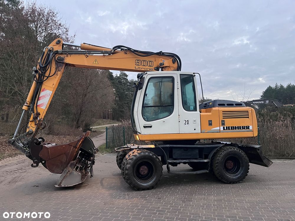 Liebherr A900C Litronic - 2