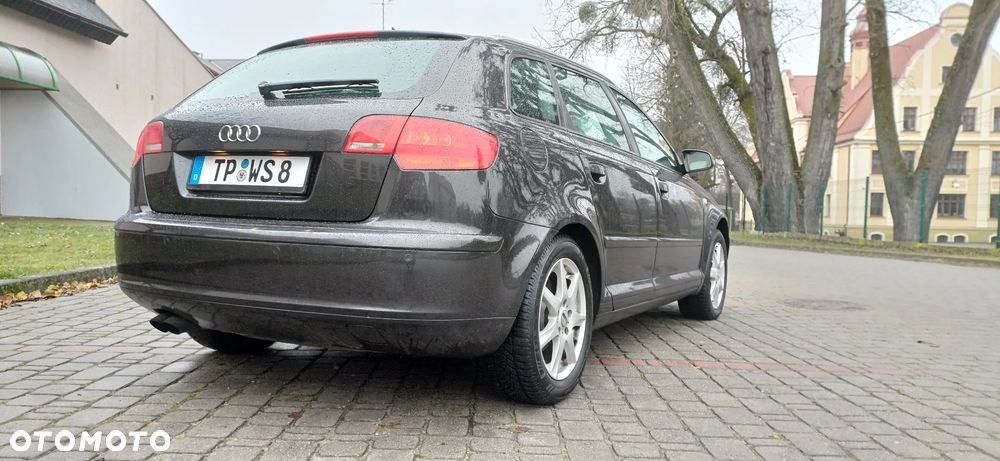 Audi A3 Sportback 2.0 TDI DSG S line Sportpaket plus - 14