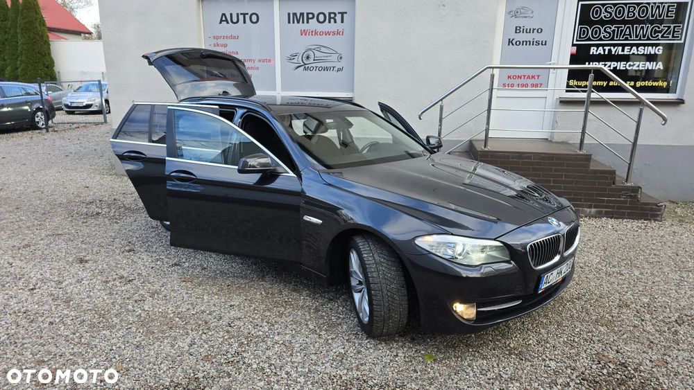 BMW Seria 5 520d Sport-Aut - 22