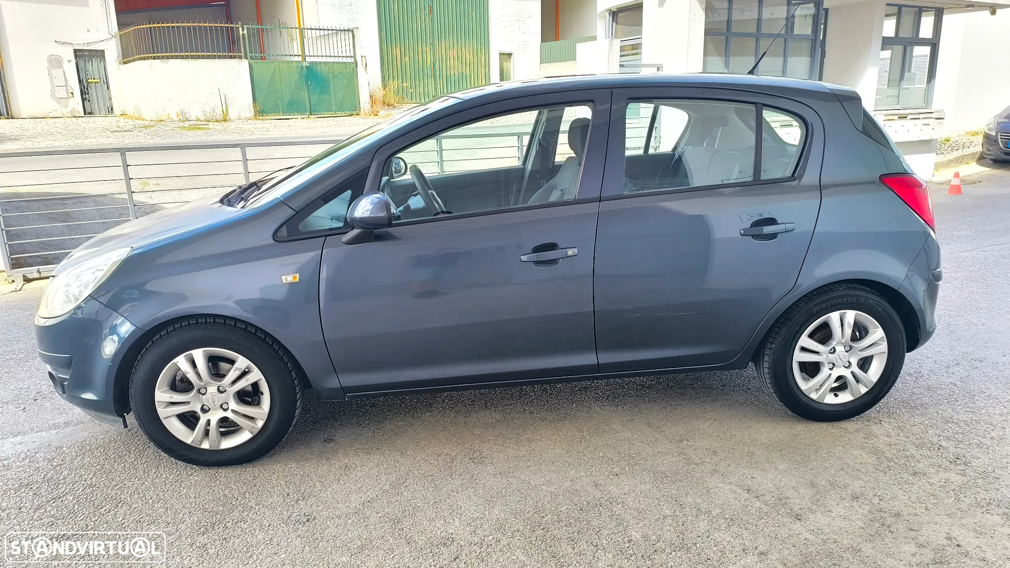 Opel Corsa 1.2 Enjoy - 36